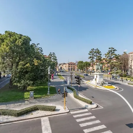 Appartamento Piazza Garibaldi - Affitti Brevi Italia
